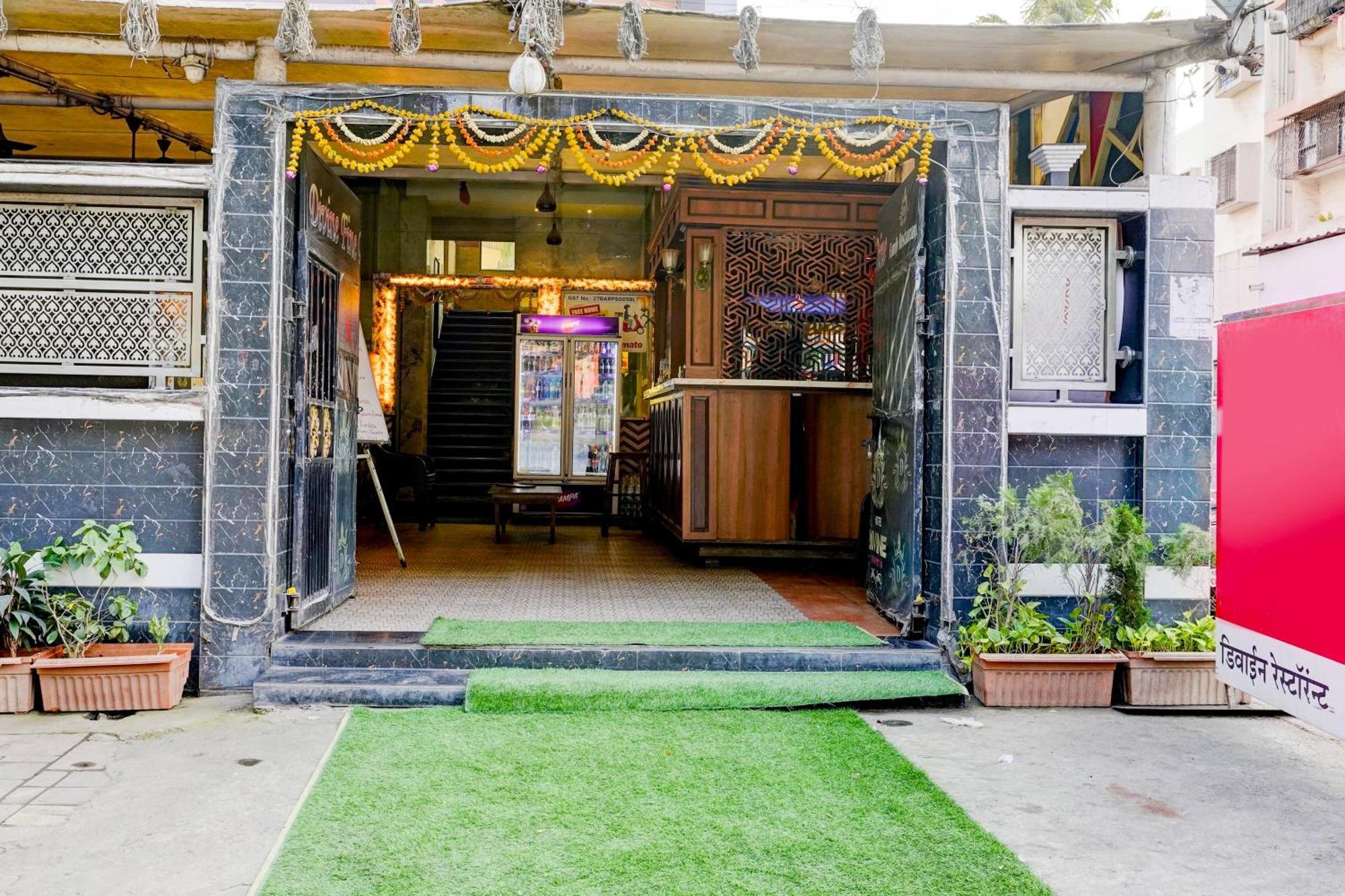 Super Hotel O Divine Fine Dine Lodging And Boarding Kalyān Exterior foto